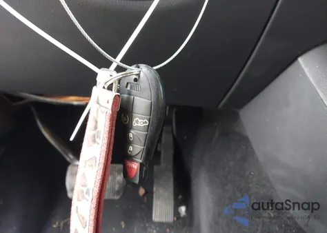 2013 Dodge Durango R/T z USA, uszkodzony, nr VIN 1C4SDJCT6DC695582